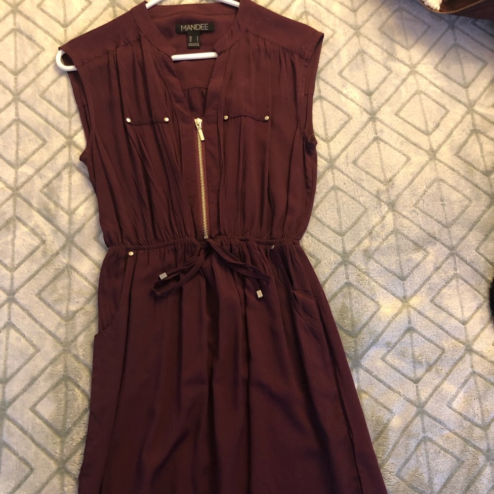 Burgundy Red Sleeveless Dress (women’s)